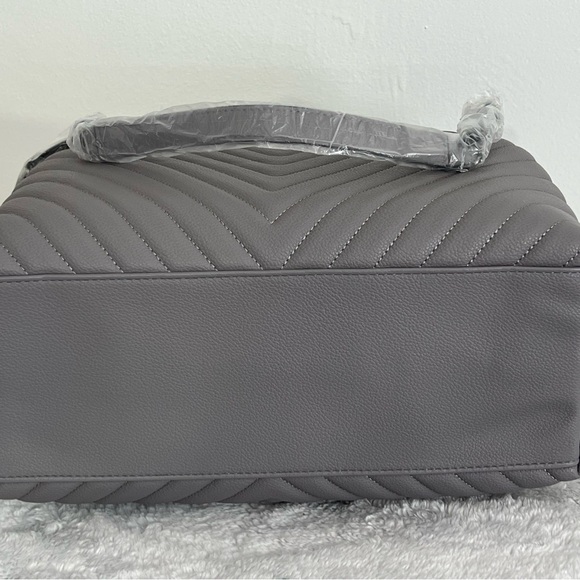 Victorias Secret Quilted Tote Bag NWT - Picture 6 of 6